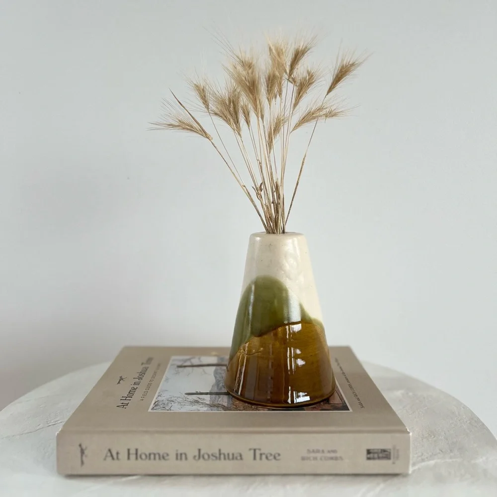 BEAUTIFUL HANDMADE STUDIO POTTERY‎ DRIED FLOWER VASE NEUTRAL COLOURS GLAZING - Picture 8 of 11